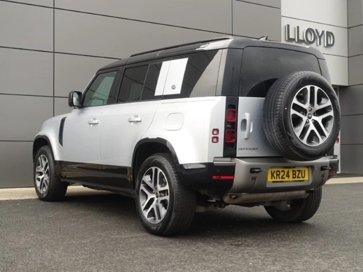 2024 (24) LAND ROVER DEFENDER 2.0 P400e X-Dynamic SE 110 5dr Auto 5214397