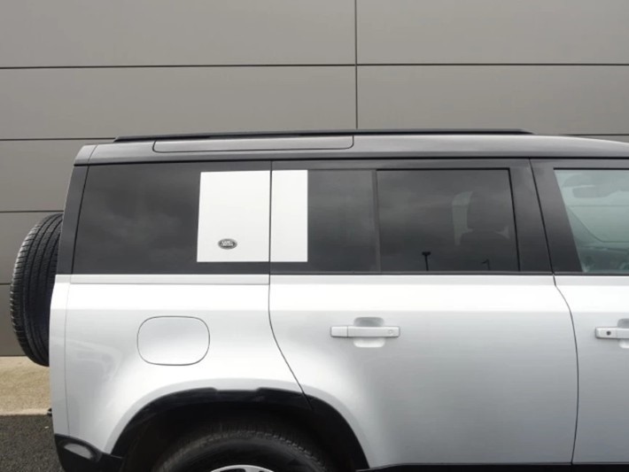 2024 (24) LAND ROVER DEFENDER 2.0 P400e X-Dynamic SE 110 5dr Auto 5214418