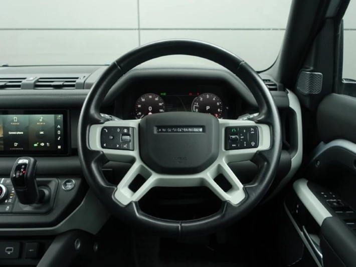 2024 (24) LAND ROVER DEFENDER 2.0 P400e X-Dynamic SE 110 5dr Auto 5214410