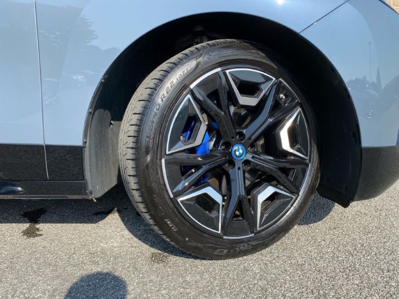 2024 (24) BMW iX 240kW xDrive40 M Sport Ed 76.6kWh 5dr Auto 22kW 3481887