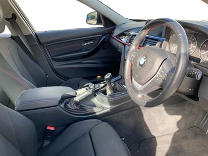 2015 (15) BMW 3 SERIES 320d Sport 4dr