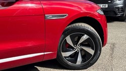 2023 (23) JAGUAR F-PACE 2.0 D200 R-Dynamic S 5dr Auto AWD 5242601