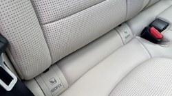 2023 (23) JAGUAR F-PACE 2.0 D200 R-Dynamic S 5dr Auto AWD 5242589