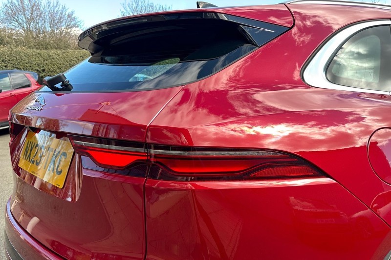 2023 (23) JAGUAR F-PACE 2.0 D200 R-Dynamic S 5dr Auto AWD 5242599
