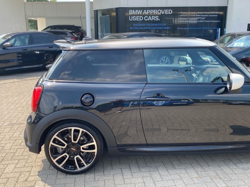 2024 (24) MINI HATCHBACK 2.0 Cooper S Sport Premium Plus 3dr Auto 3380132