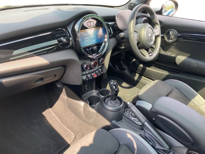 2024 (24) MINI HATCHBACK 2.0 Cooper S Sport Premium Plus 3dr Auto 3380087