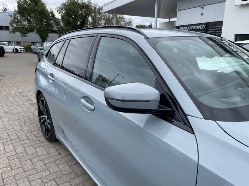 2024 (24) BMW 3 SERIES 320i M Sport 5dr Step Auto [Tech/Pro Pack] 3471216