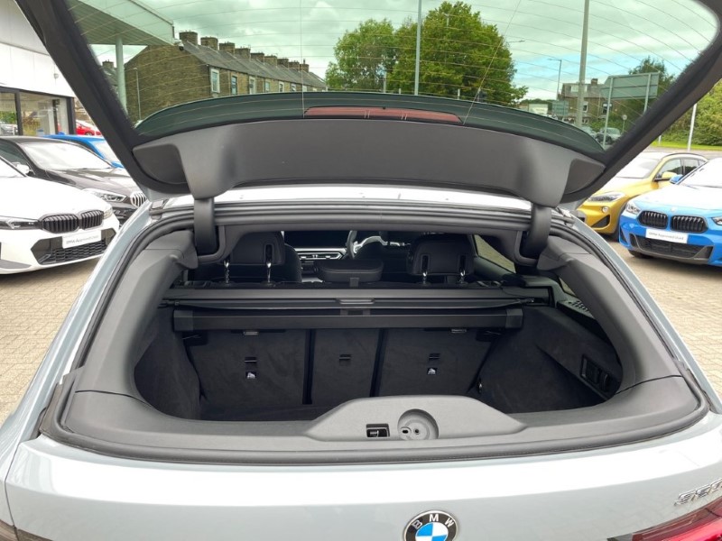 2024 (24) BMW 3 SERIES 320i M Sport 5dr Step Auto [Tech/Pro Pack] 3471205