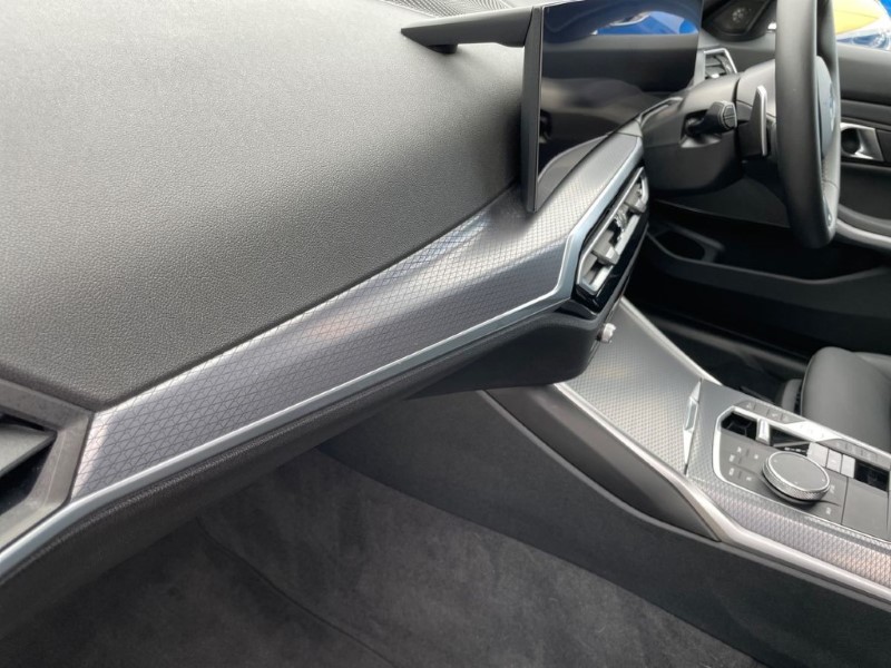 2024 (24) BMW 3 SERIES 320i M Sport 5dr Step Auto [Tech/Pro Pack] 3471200