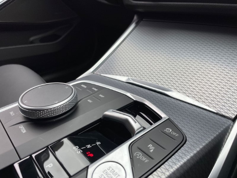 2024 (24) BMW 3 SERIES 320i M Sport 5dr Step Auto [Tech/Pro Pack] 3471201