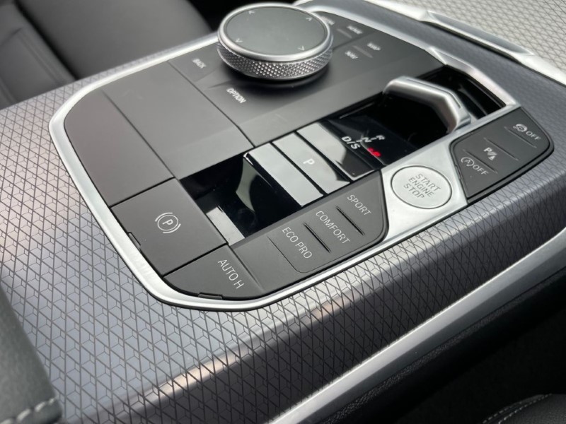 2024 (24) BMW 3 SERIES 320i M Sport 5dr Step Auto [Tech/Pro Pack] 3471187