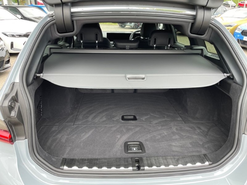 2024 (24) BMW 3 SERIES 320i M Sport 5dr Step Auto [Tech/Pro Pack] 3471215