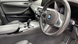 2020 (20) BMW 5 SERIES 520d M Sport 4dr Auto 3172788