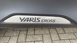 2022 (22) TOYOTA YARIS CROSS 1.5 Hybrid Dynamic 5dr CVT 3176545
