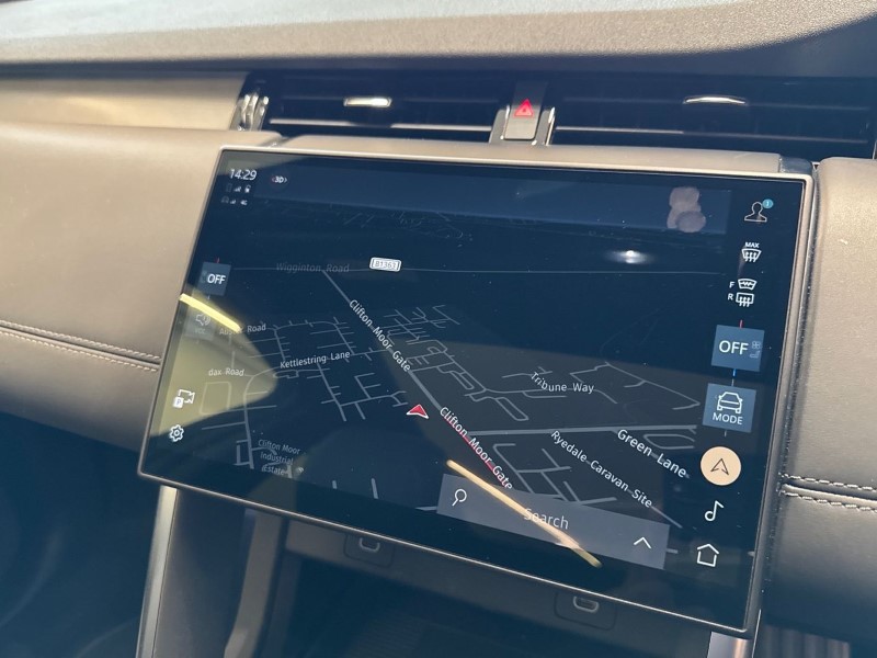 2025 (25) LAND ROVER DISCOVERY SPORT 2.0 D200 Dynamic HSE 5dr Auto [5 Seat] 4497854