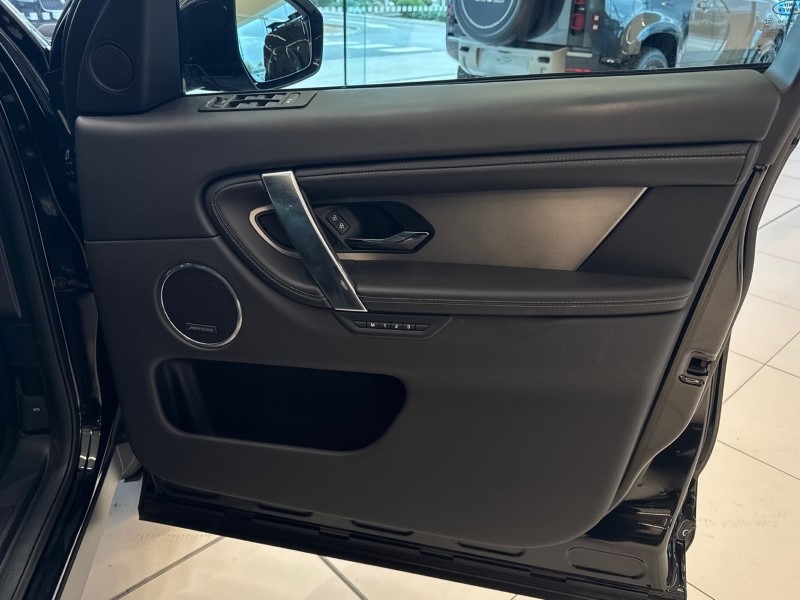 2025 (25) LAND ROVER DISCOVERY SPORT 2.0 D200 Dynamic HSE 5dr Auto [5 Seat] 4497865