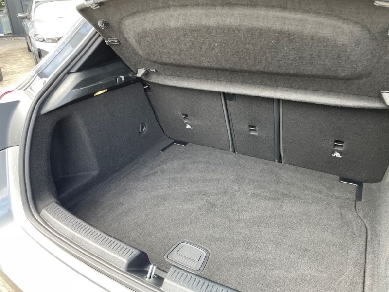 2021 (70) MERCEDES-BENZ A CLASS A180 AMG Line Executive 5dr Auto 3275170