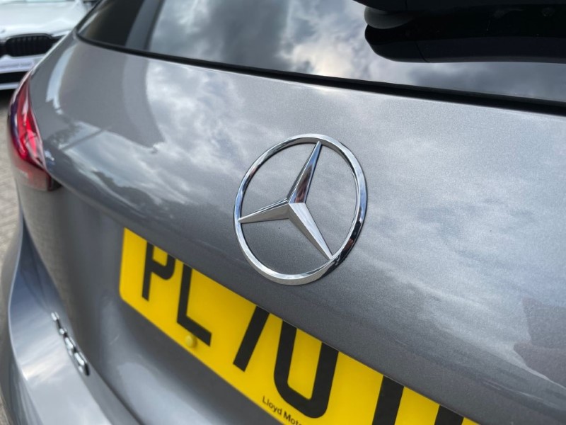 2021 (70) MERCEDES-BENZ A CLASS A180 AMG Line Executive 5dr Auto 3275175