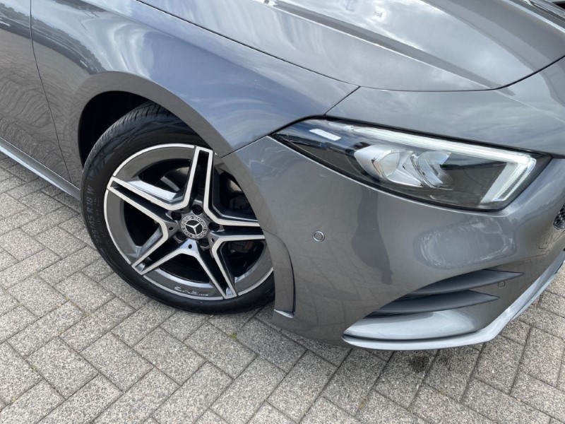 2021 (70) MERCEDES-BENZ A CLASS A180 AMG Line Executive 5dr Auto 3275171