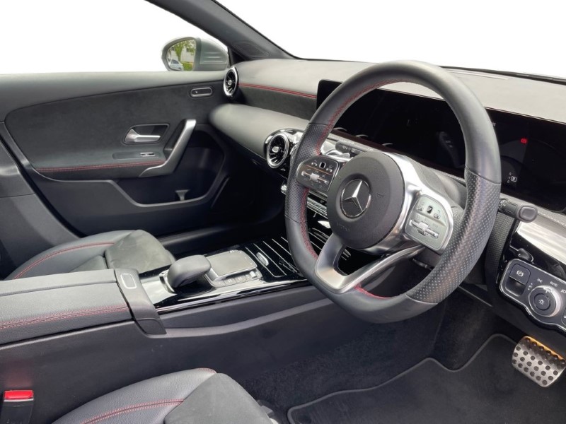 2021 (70) MERCEDES-BENZ A CLASS A180 AMG Line Executive 5dr Auto 3275141