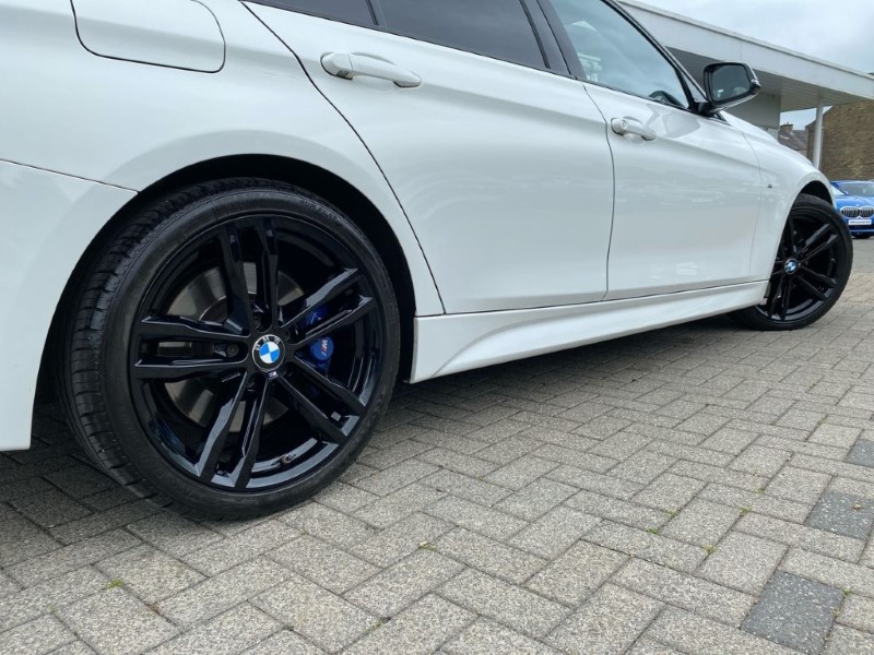 2018 (68) BMW 3 SERIES 320i M Sport Shadow Edition 4dr Step Auto 3329527