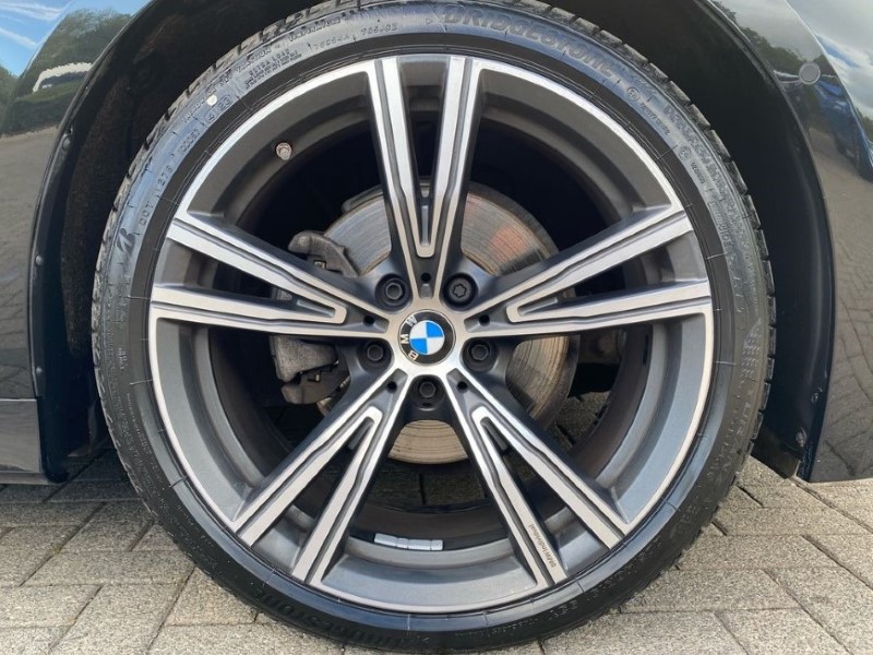2023 (73) BMW 3 SERIES 320i M Sport 4dr Step Auto 3302824