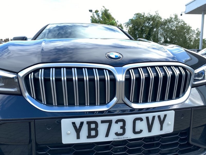 2023 (73) BMW 3 SERIES 320i M Sport 4dr Step Auto 3302854