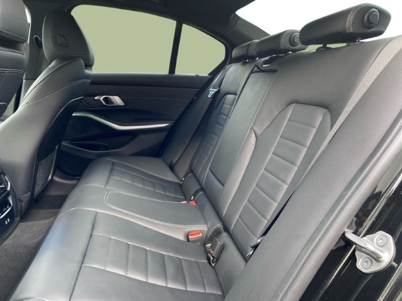 2023 (73) BMW 3 SERIES 320i M Sport 4dr Step Auto 3302822