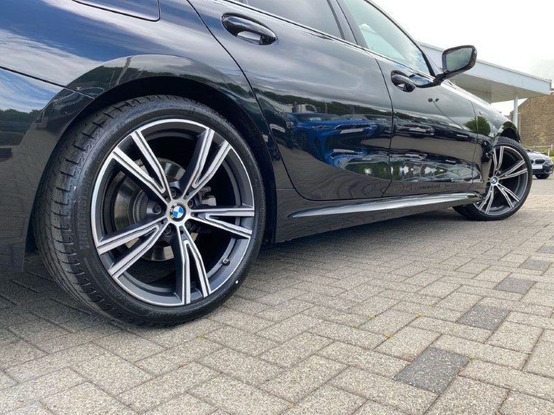 2023 (73) BMW 3 SERIES 320i M Sport 4dr Step Auto 3302860
