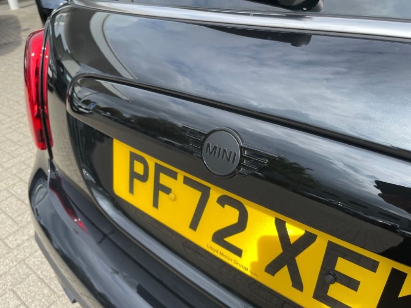 2023 (72) MINI HATCHBACK 1.5 Cooper Exclusive 3dr Auto 3338226