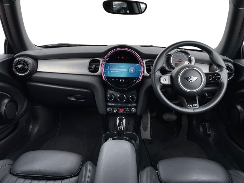 2023 (72) MINI HATCHBACK 1.5 Cooper Exclusive 3dr Auto 3338192