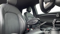 2023 (72) MINI HATCHBACK 1.5 Cooper Exclusive 3dr Auto 3338199