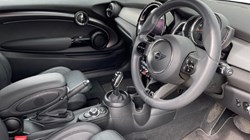 2023 (72) MINI HATCHBACK 1.5 Cooper Exclusive 3dr Auto 3338194