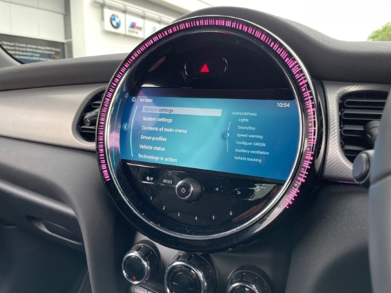 2023 (72) MINI HATCHBACK 1.5 Cooper Exclusive 3dr Auto 3338215