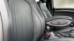 2023 (72) MINI HATCHBACK 1.5 Cooper Exclusive 3dr Auto 3338212