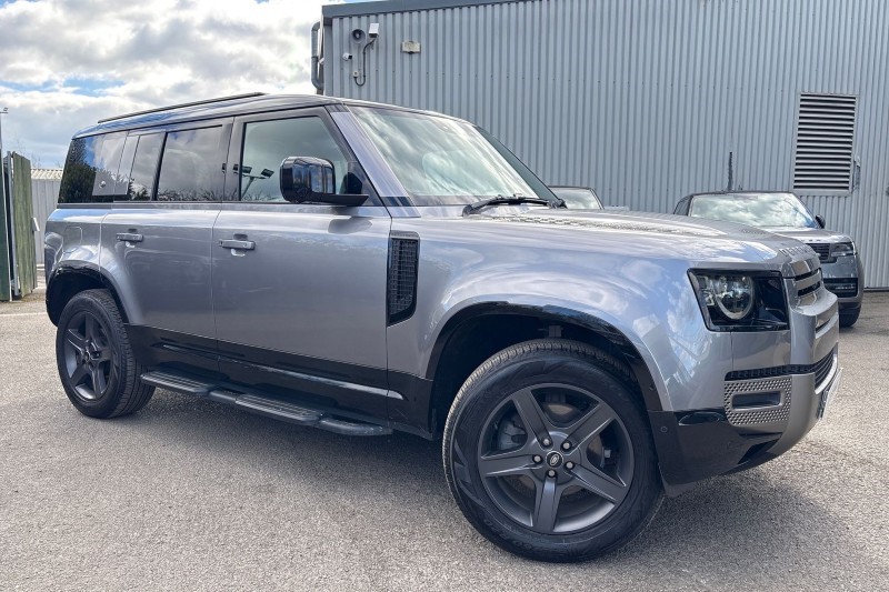 2024 (24) LAND ROVER DEFENDER 3.0 D250 X-Dynamic SE 110 5dr Auto 5242716
