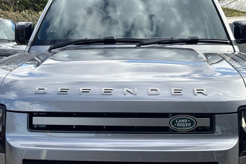 2024 (24) LAND ROVER DEFENDER 3.0 D250 X-Dynamic SE 110 5dr Auto 5242715