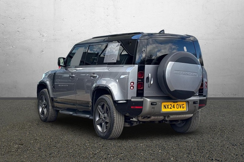 2024 (24) LAND ROVER DEFENDER 3.0 D250 X-Dynamic SE 110 5dr Auto