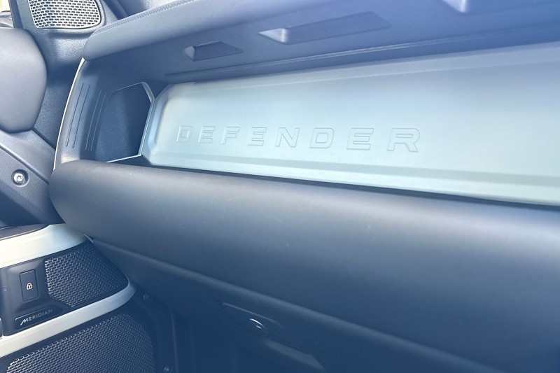 2024 (24) LAND ROVER DEFENDER 3.0 D250 X-Dynamic SE 110 5dr Auto 5242707