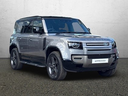 2024 (24) LAND ROVER DEFENDER 3.0 D250 X-Dynamic SE 110 5dr Auto