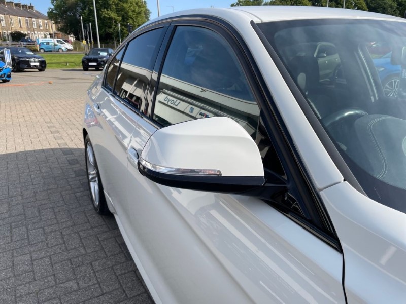 2018 (68) BMW 3 SERIES 320d M Sport 4dr Step Auto 3373782