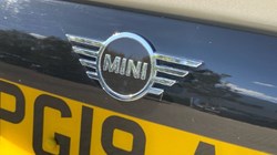2019 (19) MINI HATCHBACK 1.5 Cooper Sport II 5dr Auto 3421129