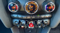 2019 (19) MINI HATCHBACK 1.5 Cooper Sport II 5dr Auto 3421116