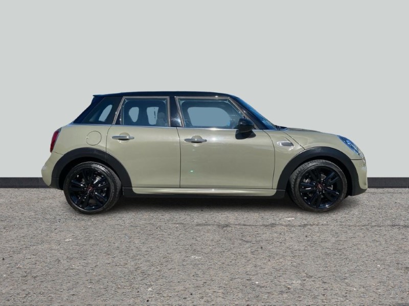 2019 (19) MINI HATCHBACK 1.5 Cooper Sport II 5dr Auto 3421091