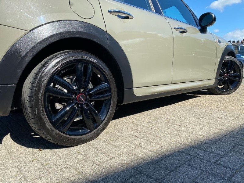 2019 (19) MINI HATCHBACK 1.5 Cooper Sport II 5dr Auto 3421132