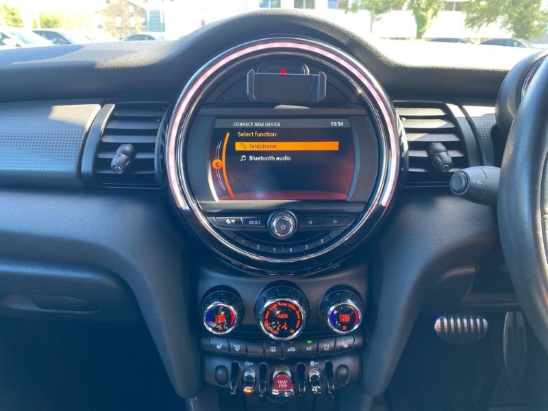 2019 (19) MINI HATCHBACK 1.5 Cooper Sport II 5dr Auto 3421115