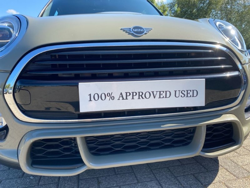 2019 (19) MINI HATCHBACK 1.5 Cooper Sport II 5dr Auto 3421126