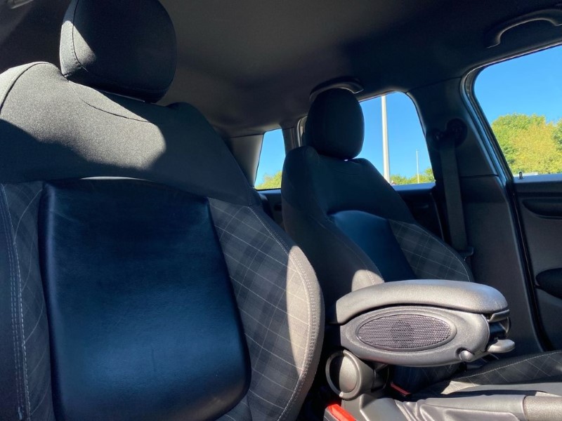 2019 (19) MINI HATCHBACK 1.5 Cooper Sport II 5dr Auto 3421112