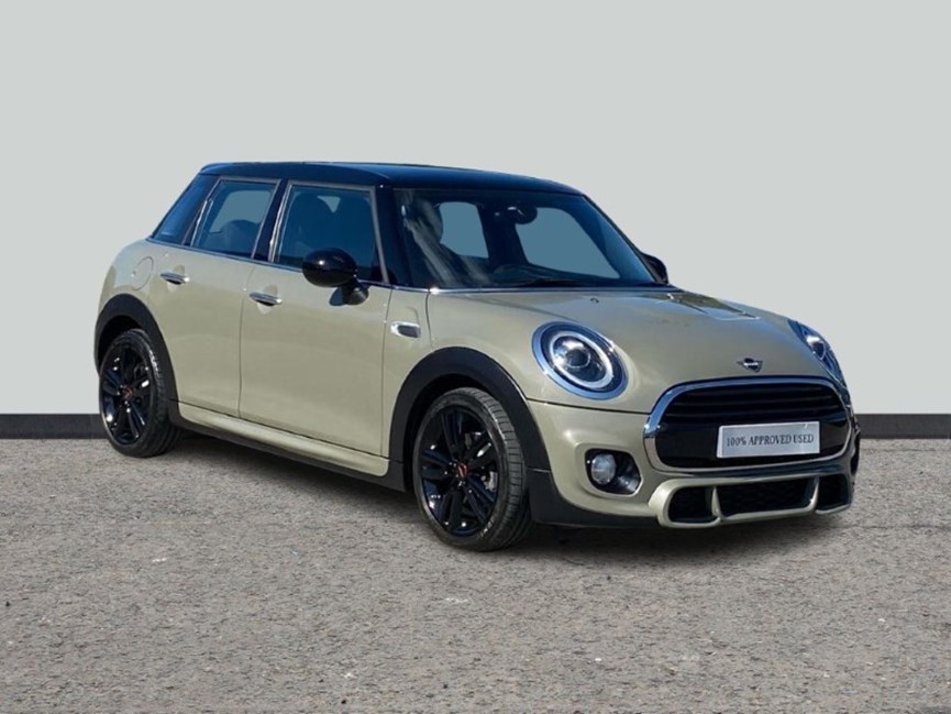 2019 (19) MINI HATCHBACK 1.5 Cooper Sport II 5dr Auto