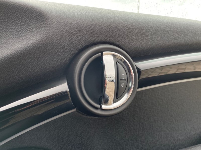 2022 (22) MINI HATCHBACK 1.5 Cooper Sport 3dr Auto 3448167